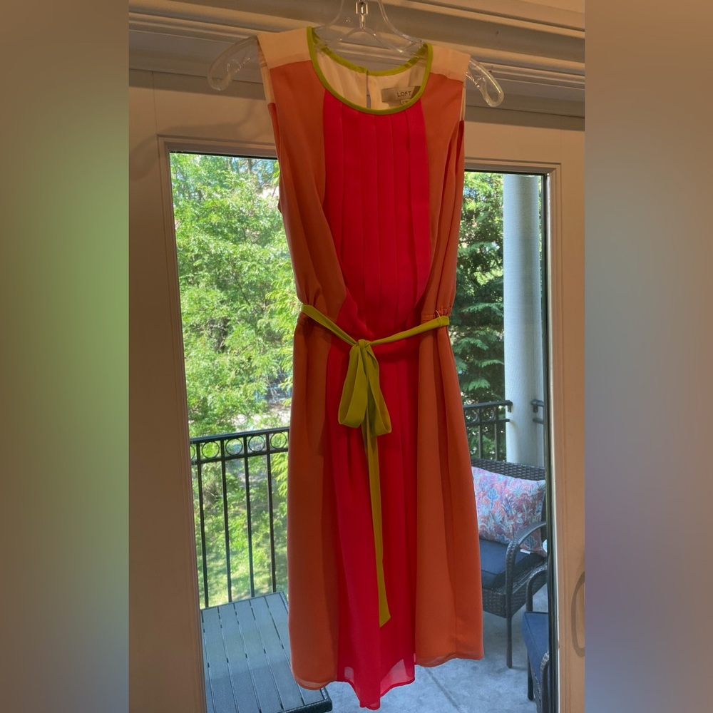 Ann Taylor Loft Peach/Pink Dress